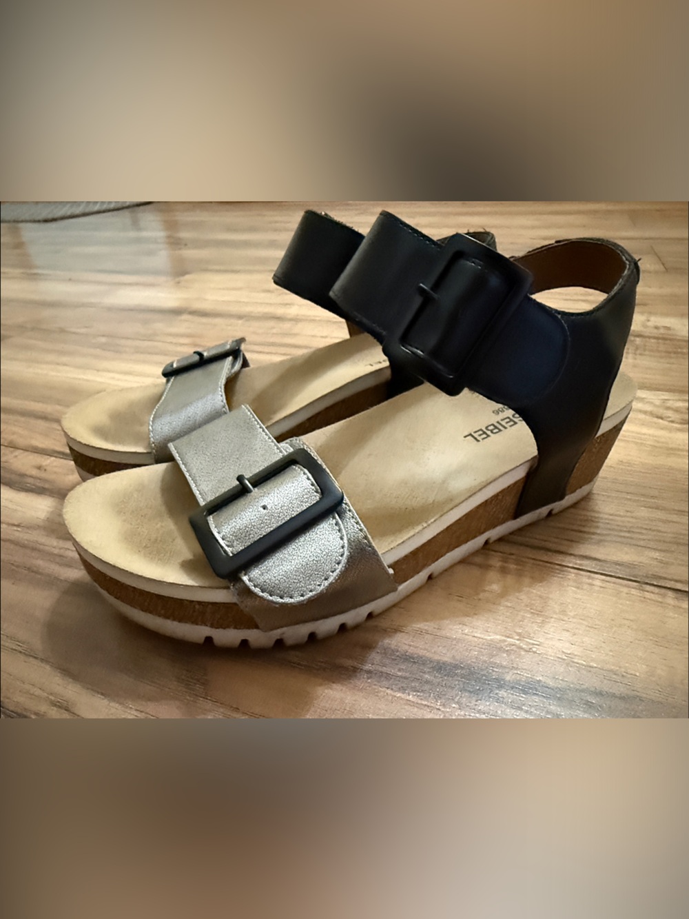 Josef Seibel Black and Silver Quinn Wedge Sandals 38